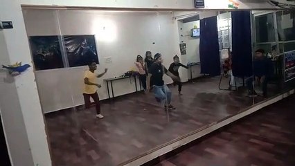 Dil dooba dil dooba Art & motion choreography