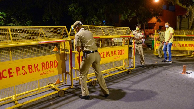 Kejriwal govt seals 20 Coronavirus hotspots in Delhi