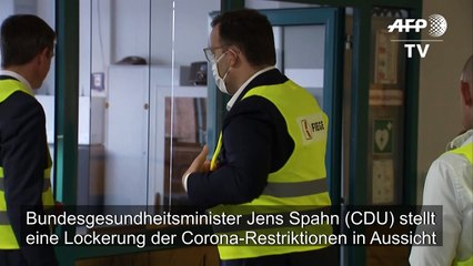 Spahn stellt Lockerungen in Corona-Krise nach Osterferien in Aussicht