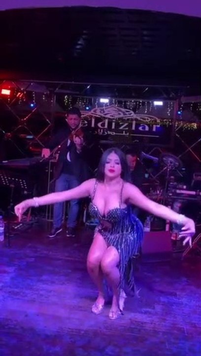 Arabic and Egyptian hot belly dance -4