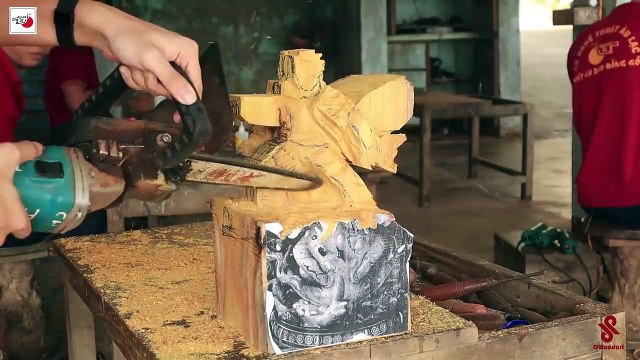 Sculpture art | I Made Naruto from a Special Yellow Wood