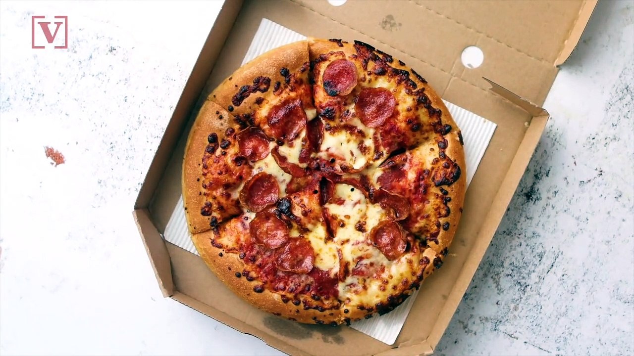 How Much Should You Be Tipping Delivery People During the Coronavirus Pandemic?