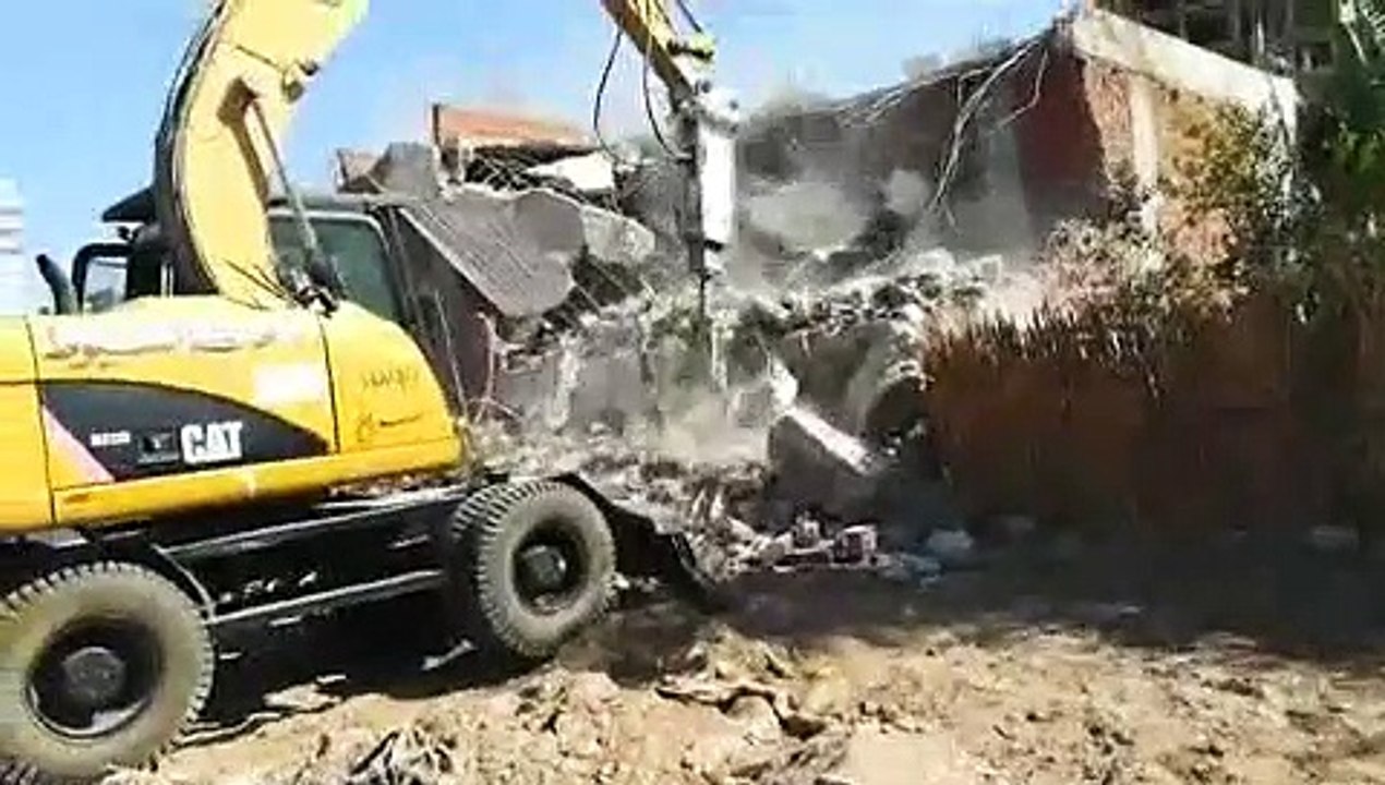 استمرار حملات إزالة مخالفات البناء والتعديات على الأرض الزراعية بأسيوط