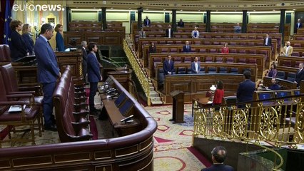 Número de mortos diminui em Espanha mas ultrapassa barreira dos 15 mil