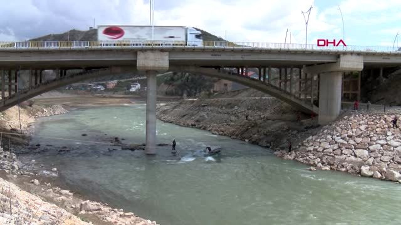 TUNCELİ Uzman Çavuş Güneş ve Gülistan Doku'dan bugün de iz yok