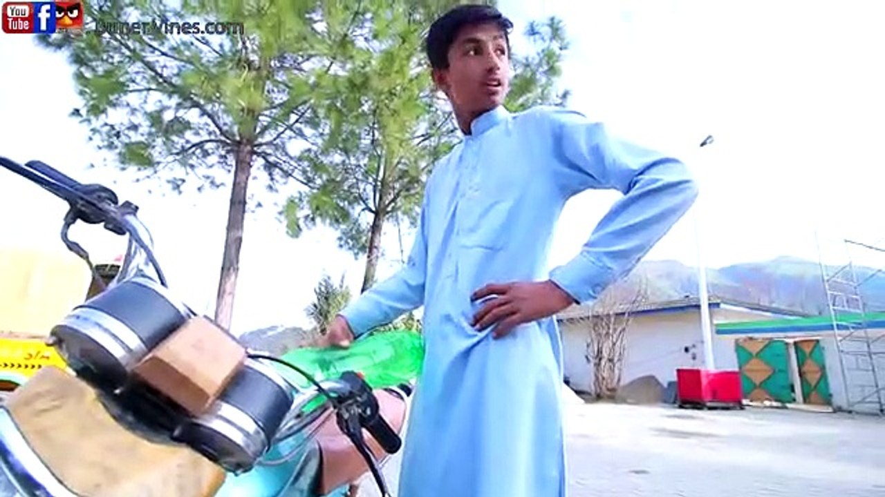 Petrol_without_helmet_Buner_Vines_New_Video.(360p)
