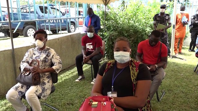 Coronavirus : La Fondation Servir de Henriette Bédié apporte son appui à la lutte contre Covid-19