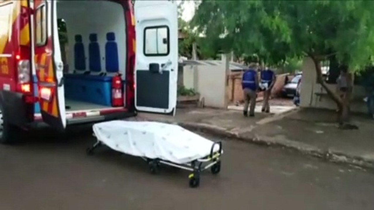 Idosa sofre fratura no fêmur após cair em residência no Bairro Floresta