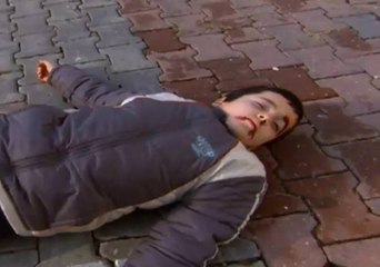 Çocuğu Öldüresiye Dövdü!