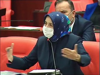 Özlem Zengin muhalefete ağzının payını verdi: Kim çıksın istiyorsunuz?