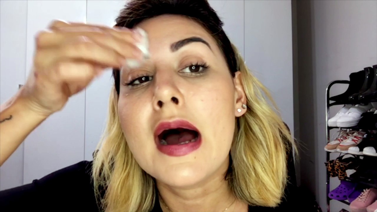 Como faz: como dar um up nas sobrancelhas