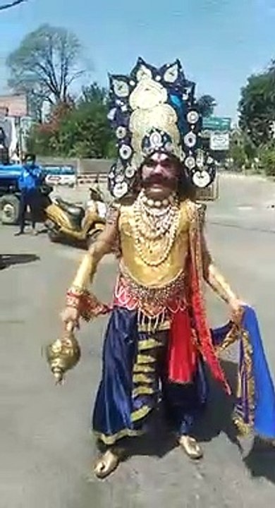 Corona ghar se bahar nikla nahi