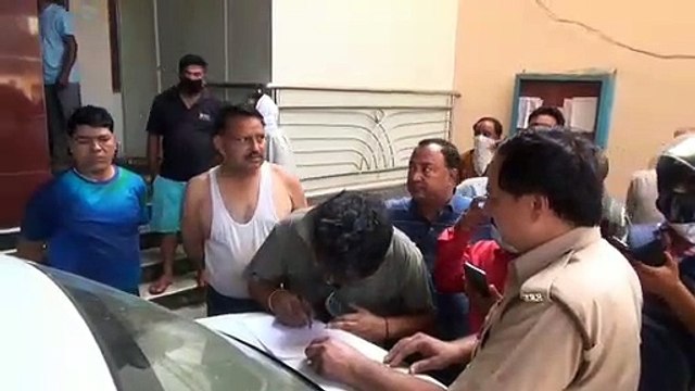 शामली: जल निगम के कार्यालय में लगी आग, कीमती सामान जलकर हुआ राख