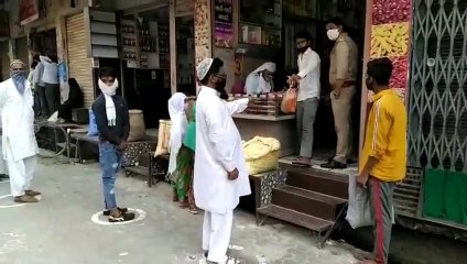 कैराना: एसपी की अपील पर लोगों ने मुंह पर लगाएं मास्क, नियमों का किया पालन
