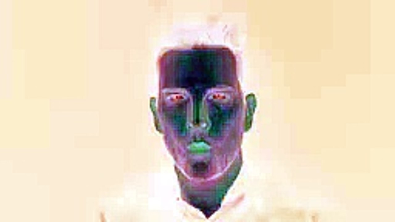 Stay Home Vogue (Vogue Corona Parody by Chris Mann)