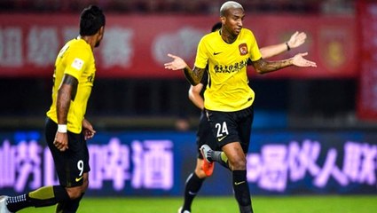 Talisca, Beşiktaşlı yöneticiye telefon açtı ve geri dönmek istediğini söyledi