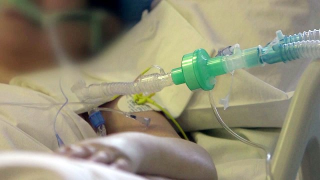 유럽 각국, 코로나19 상황 낙관은 일러 ...제한조치 연장 움직임 / YTN