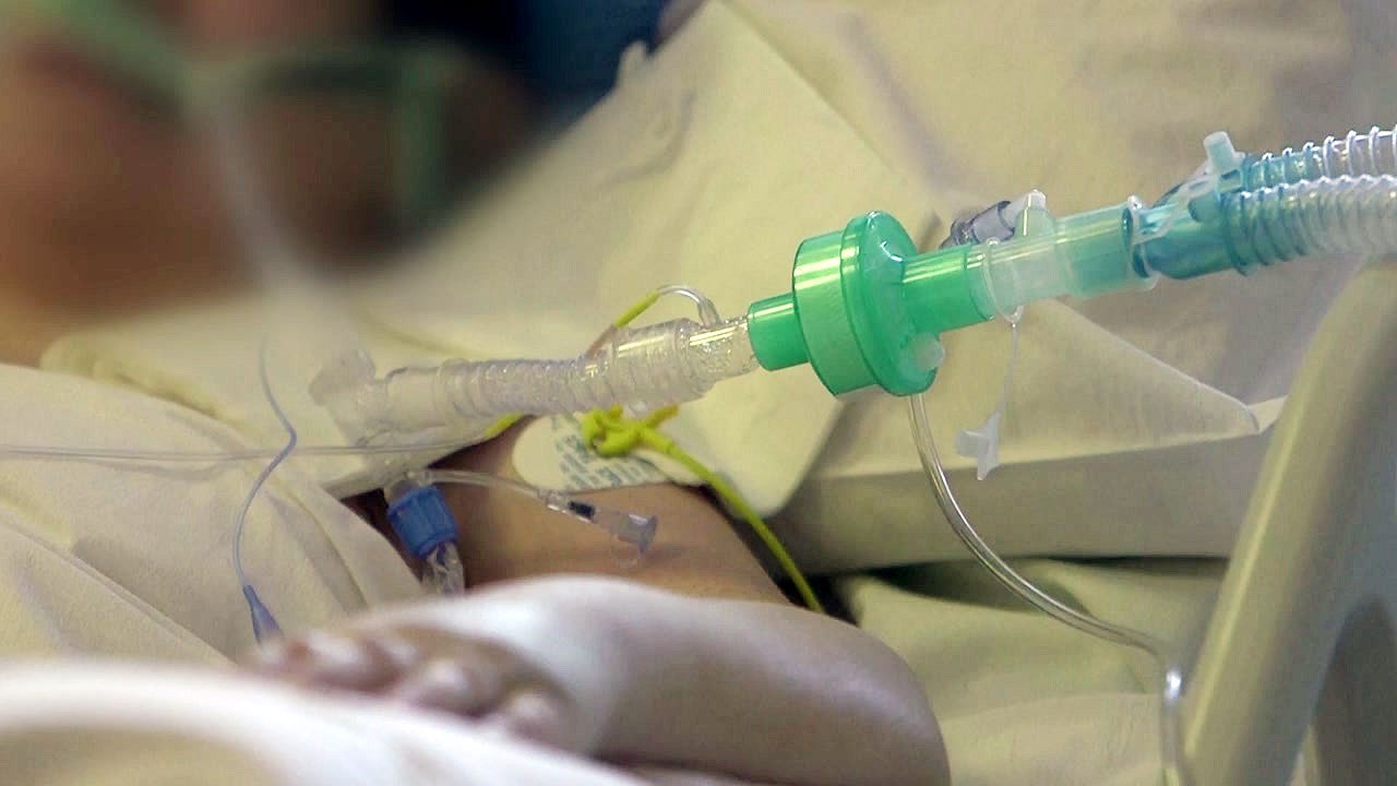 유럽 각국, 코로나19 상황 "낙관은 일러"...제한조치 연장 움직임 / YTN