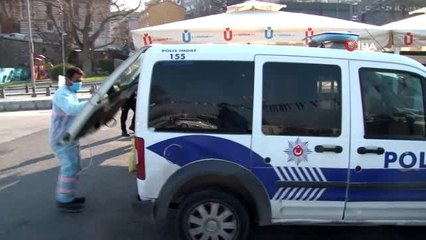 Üsküdar'da kamu araçları korona virüse karşı dezenfekte edildi