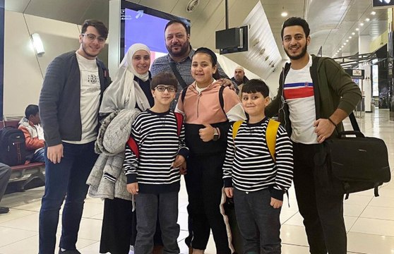 لحظة إعلان عصومي ووليد حمل والدتهما وانهيار جنى فور معرفة جنس الجنين