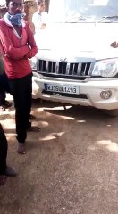 मंदसौरः लॉकडाउन में बेची जा रही अवैध शराब, वीडियो वायरल