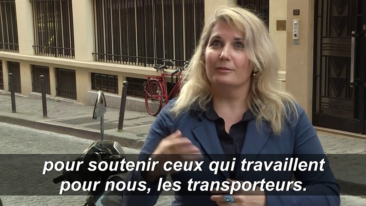 Coronavirus: à 20h, après l'hommage aux soignants, des chants révolutionnaires à Paris