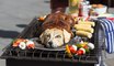 China prohibe a sus ciudadanos seguir comiendo carne de perro