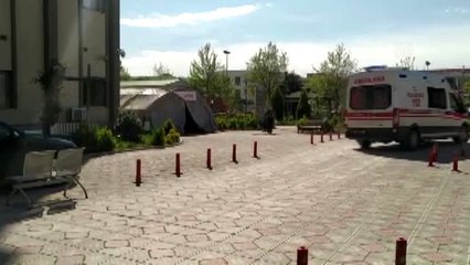 Yıldırım düştü: 1 ölü, 1 yaralı