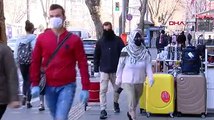 Millet caddesi'nin kaldırımlarında koronavirüs önlemleri hiçe sayıldı