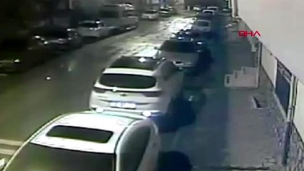 ESKİŞEHİR Park halinde otomobillere zarar verdi, kameralara yakalandı-2