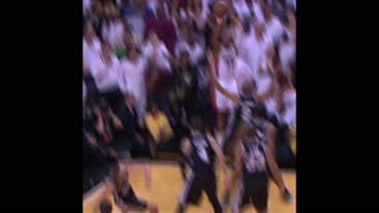 NBA Flashback - Allen makes clutch three to save Heat