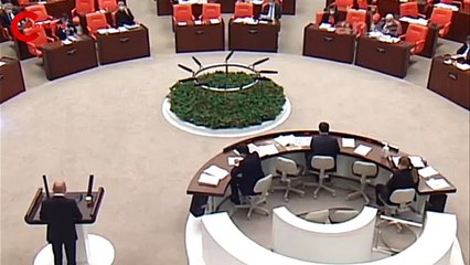 CHP'li Ali Öztunç Meclis'te böyle haykırdı: Milletin işiyle oynadınız, işini elinden aldınız...Ayıptır, yazıktır, günahtır!