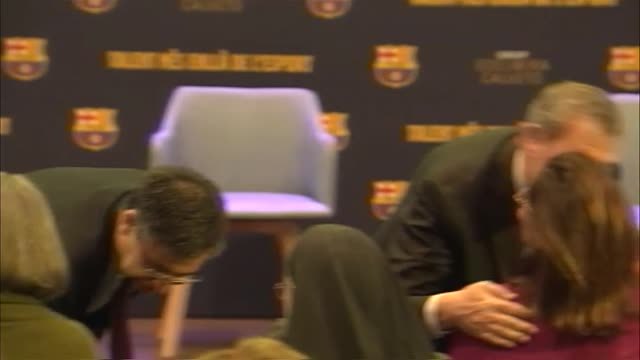 Seis directivos del Barça presentan su dimisión en bloque