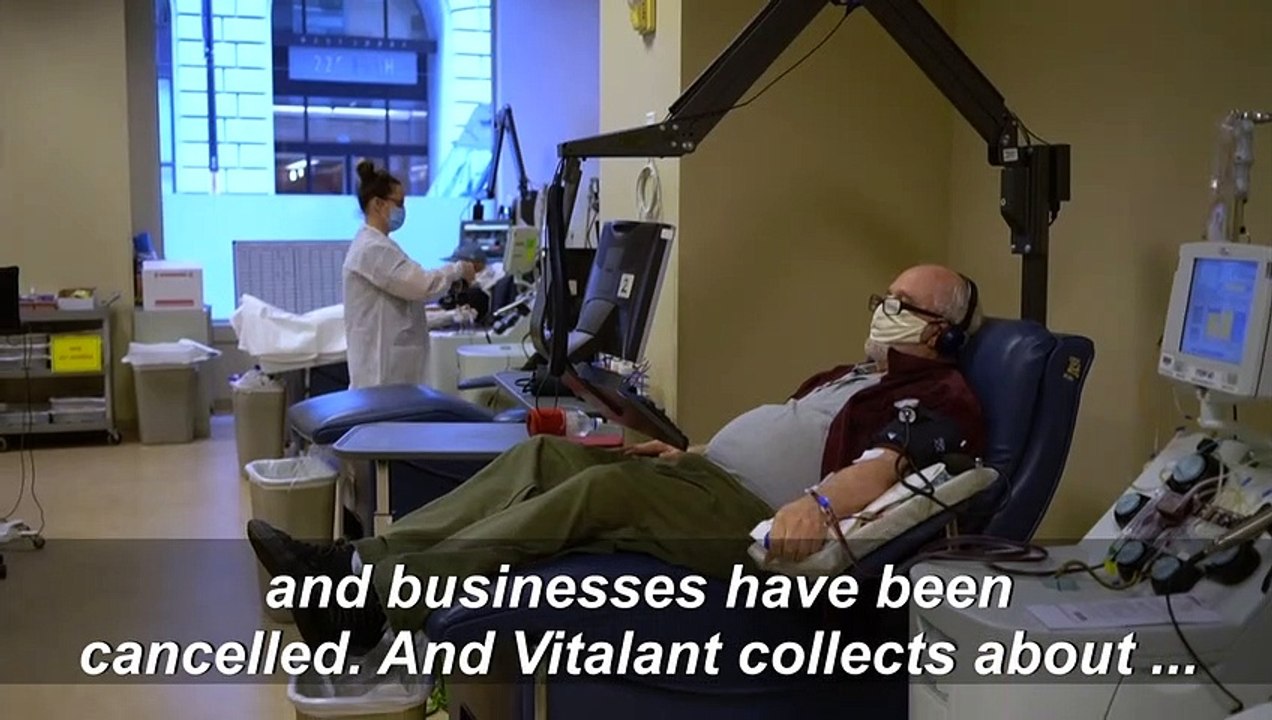 Donors give blood amid shortage as COVID-19 forces people to stay at home