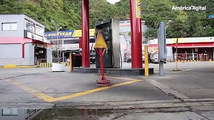 Especialista: Venezuela está al borde de la parálisis por falta de combustible