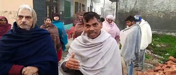 VIDEO: भाजपा विधायक संगीत सोम पर लगाए आरोप और लाेगों ने दी पलायन की चेतावनी