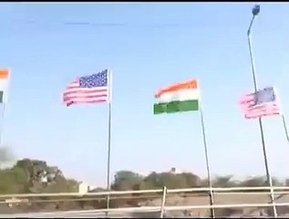Ahmedabad: मोटेरा स्टेडियम के बाहर बना अस्थाई एंट्री गेट गिरा