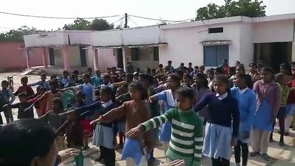 शपथ लेकर बोले बच्चे जन्मभूमि को बनाएंगे सुंदर-स्वच्छ