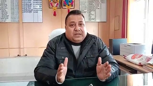 अब Bank में पैसे जमा करने व निकालने के लिए ब्रांच जाने की जरूरत नहीं, घर आएगा कर्मचारी