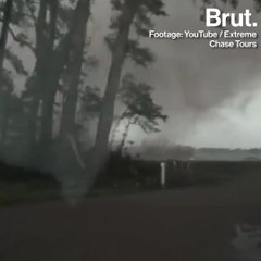Chasing Tornadoes ️