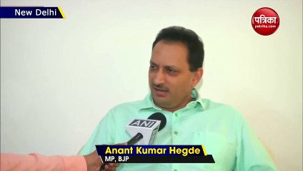महात्मा गांधी पर बयान देकर फंसे भाजपा नेता अनंत हेगड़े, दी सफाई
