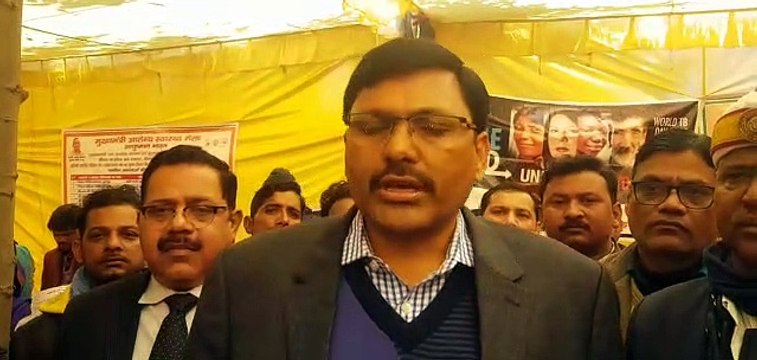 Video: मुख्‍यमंत्री का आदेश मिलते ही डीएम पहुंचे इस मेले में