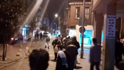 Sokağa çıkma yasağının ardından vatandaşlar fırınlara akın etti