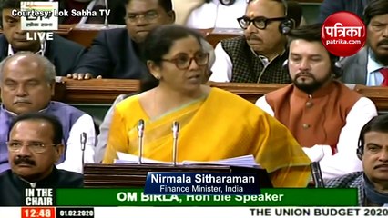 निर्मला सीतारमण ने पेश किया बजट