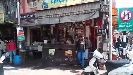 जिला प्रशासन के अफसर भी रख रहे बारीकी से नजर