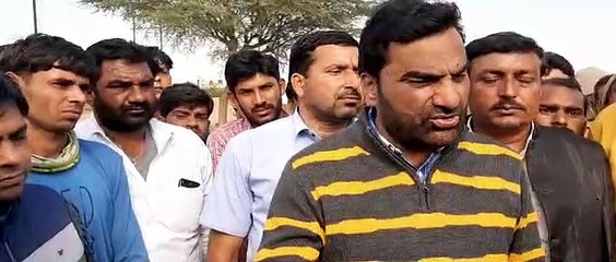 सांसद हनुमान बेनीवाल ने लिया पशु मेले का जायजा