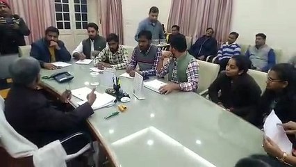 जेएनवीयू में छात्रों का प्रदर्शन