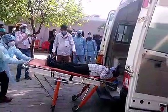 अयोध्या: कोरोना वायरस से पीड़ित व्यक्ति के बचाव के लिए किया गया डेमो