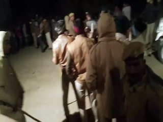 जजावर में सरपंच के परिणाम से पहले ईवीएम बदलने की अफवाह, ग्रामीणों ने की पत्थरबाजी