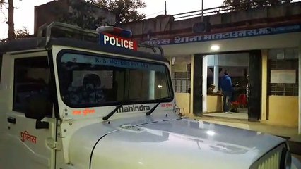 स्कूल के बाहर से छात्रा का अपहरण कर किया बलात्कार